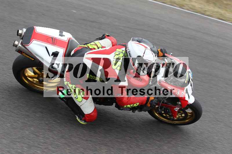Archiv-2022/55 14.08.2022 Plüss Moto Sport ADR/Einsteiger/110